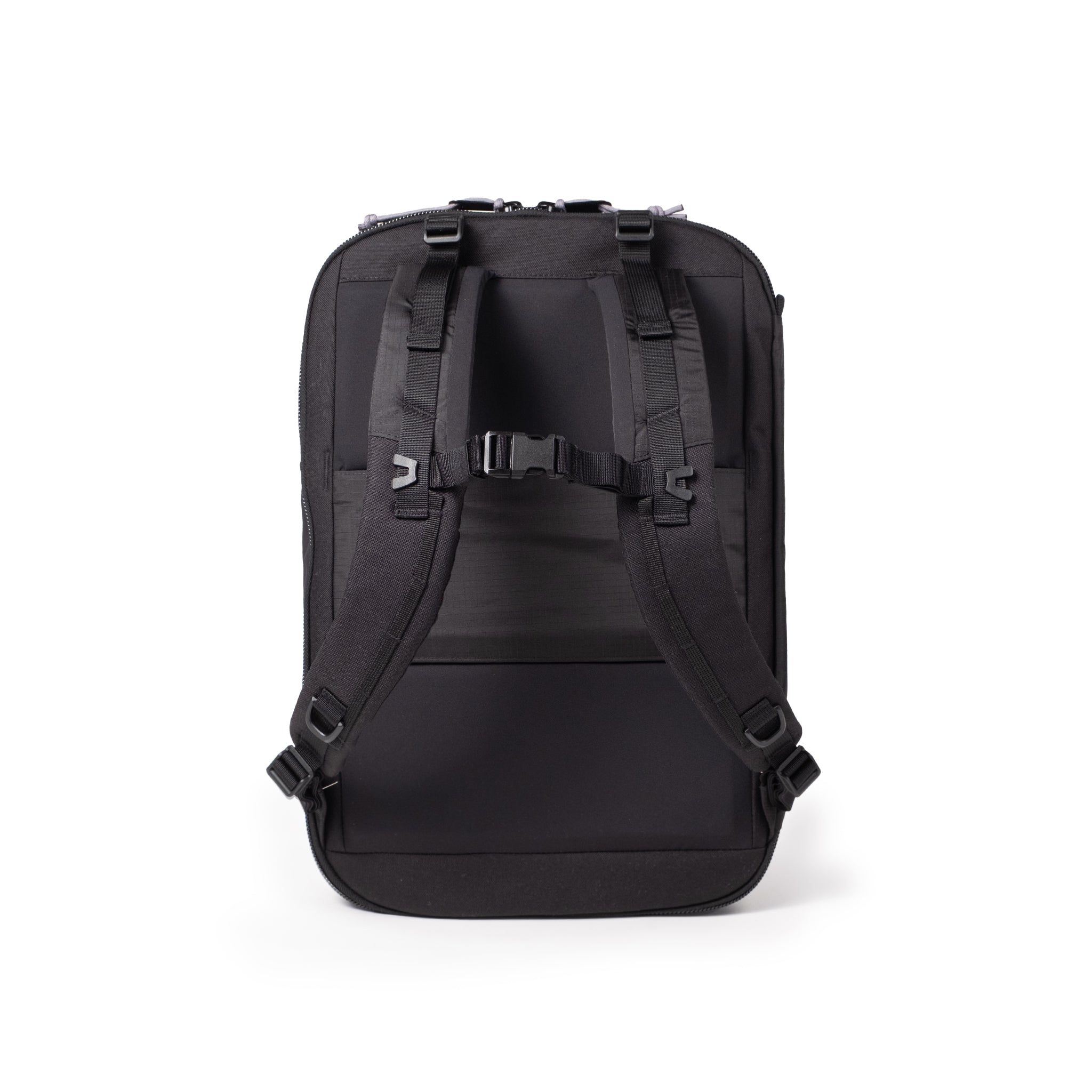 COMMUTER BACKPACK